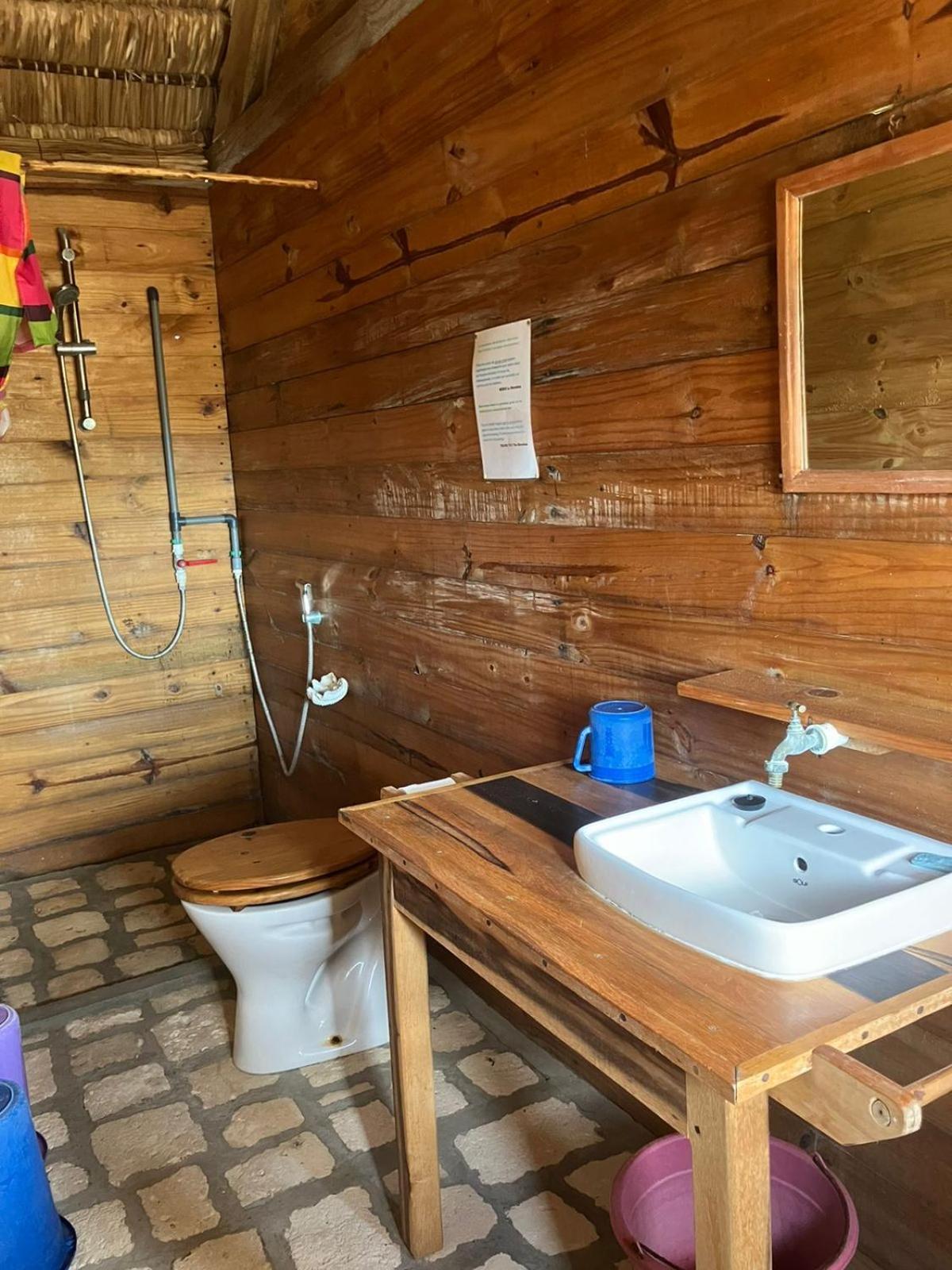 Andavadoaka Vazaha Vezo B&B 외부 사진